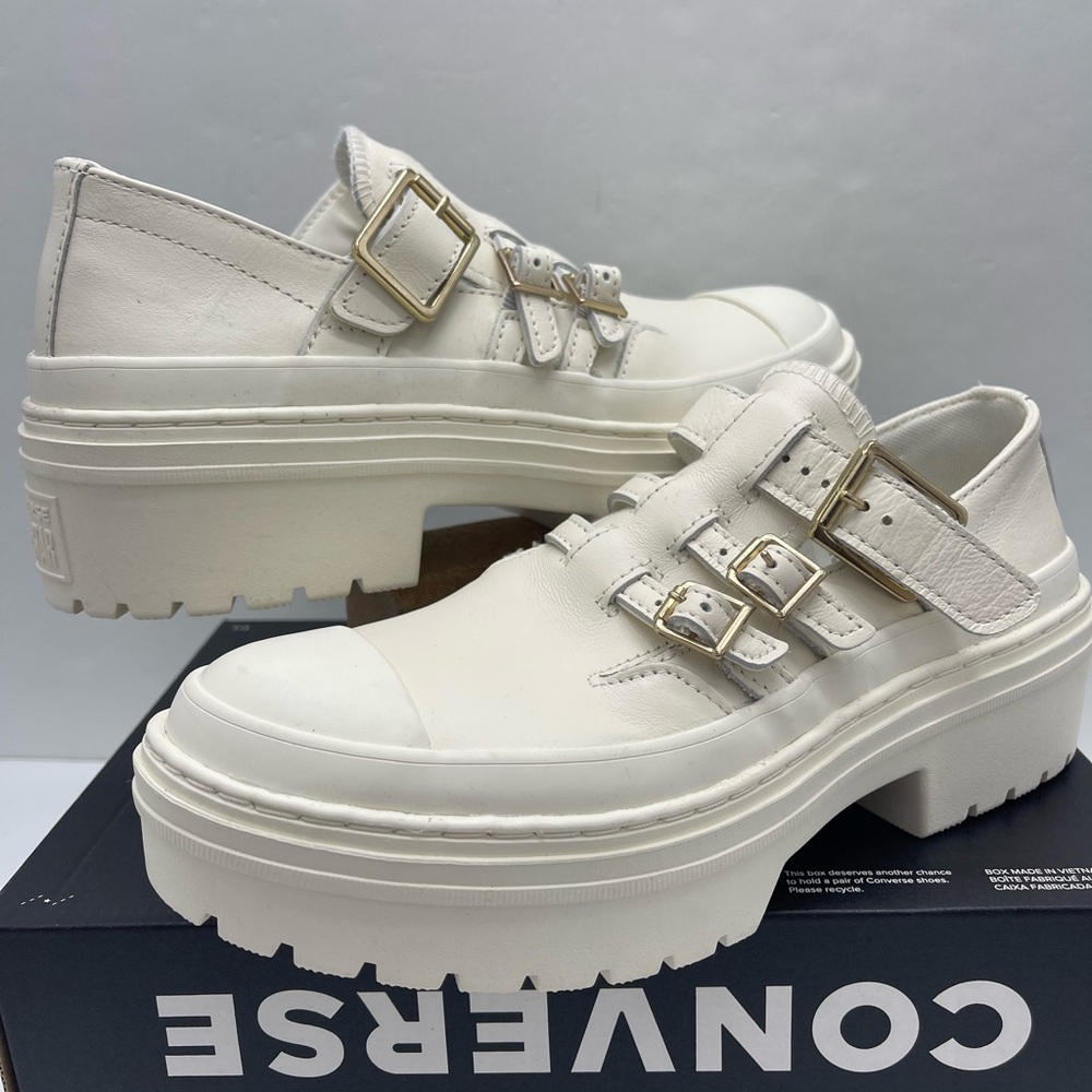 Converse • Wmns Chuck Taylor All Star Lugged Heel Mary Jane Platforms - Picture 7 of 16